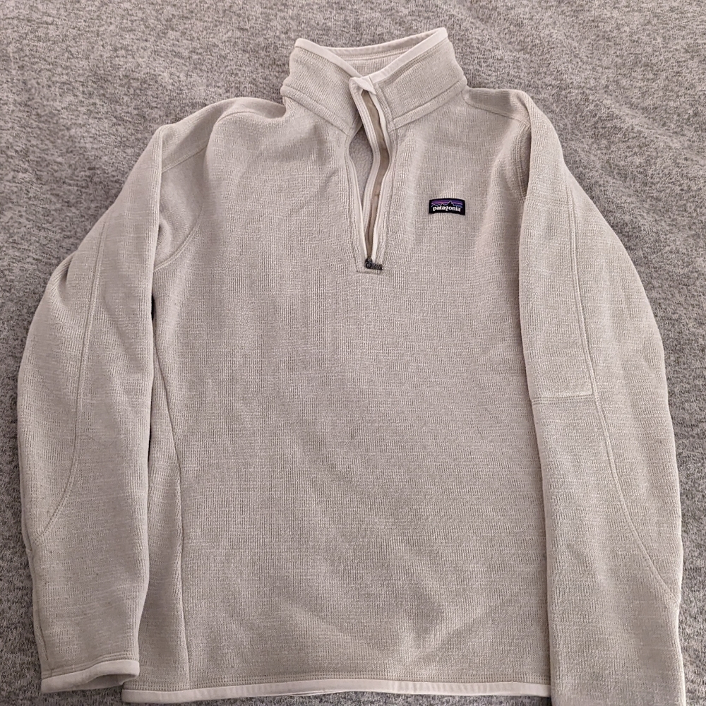 Patagonia womens quarter-zip fleece sweater